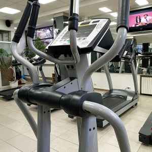 Зал кардио-тренажеров Фитнес-центр CONSTANTA Sport Днепр, Украина